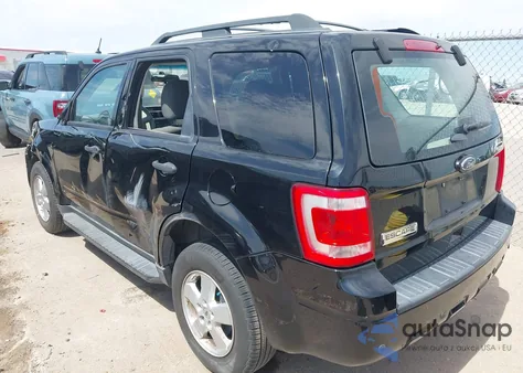 2012 Ford Escape Xls z USA, uszkodzony, nr VIN 1FMCU0C75CKB46750